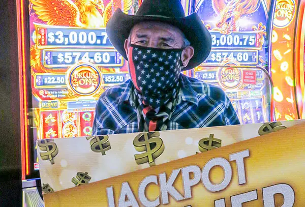 https://www.northernedgecasino.com/wp-content/uploads/2025/08/3657_RockPointAZ.webp